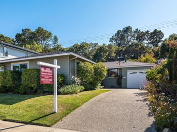 2704 Sunset Terrace