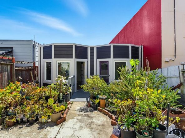 214 Louisburg Street, San Francisco CA 94112