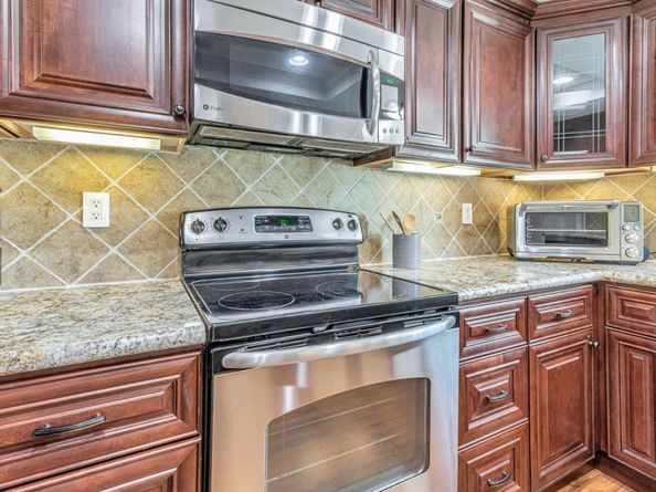 1108 Holly Oak Circle, San Jose CA 95120
