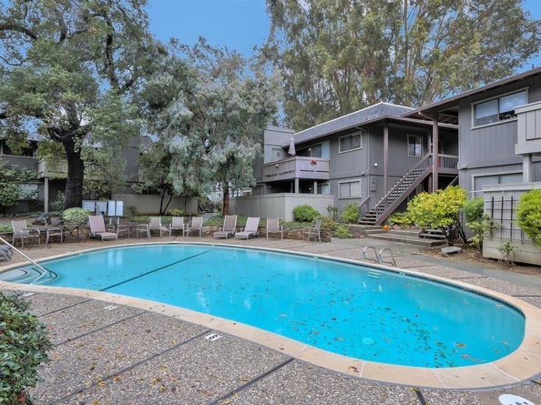 14355 Saratoga Avenue B, Saratoga CA 95070