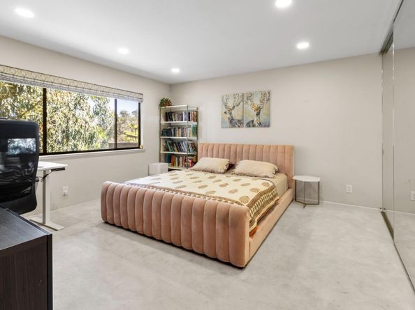 14355 Saratoga Avenue B, Saratoga CA 95070