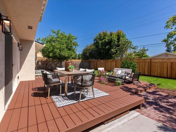 1744 Lark Lane, Sunnyvale CA 94087