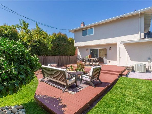 1744 Lark Lane, Sunnyvale CA 94087