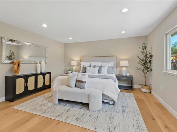 1744 Lark Lane, Sunnyvale CA 94087