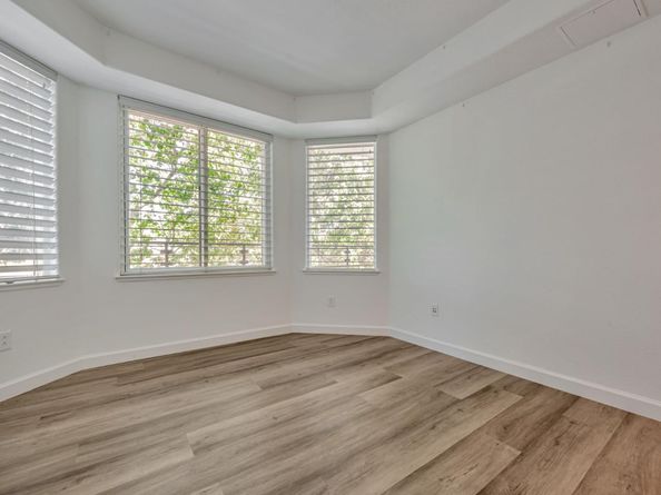 912 Campisi Way 201, Campbell CA 95008
