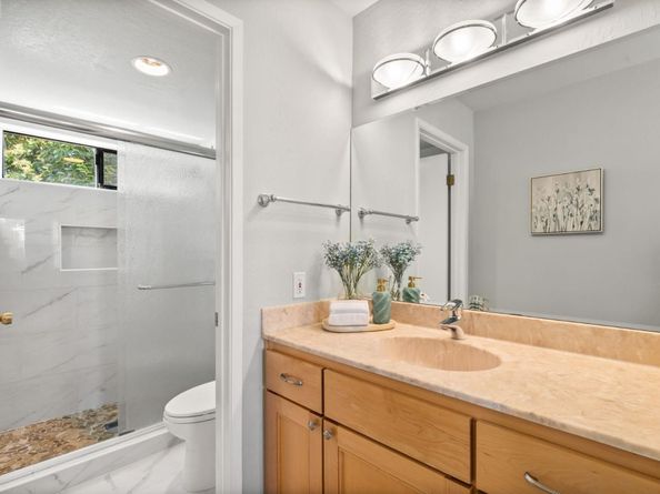 1993 Plymouth Street 11, Mountain View CA 94043