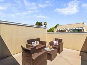 1993 Plymouth Street 11, Mountain View CA 94043