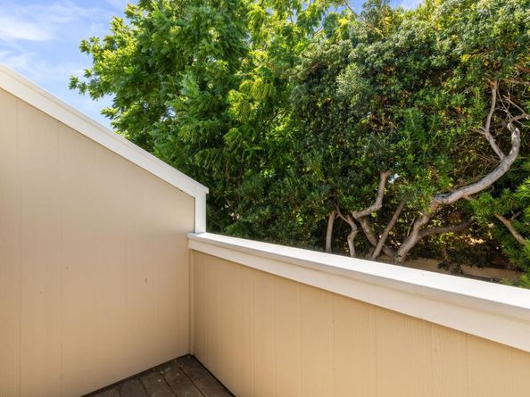 1993 Plymouth Street 11, Mountain View CA 94043