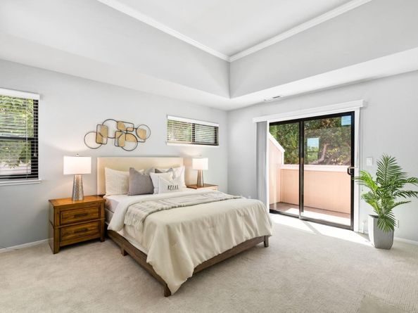 1993 Plymouth Street 11, Mountain View CA 94043