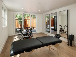 160 Waverley Street, Palo Alto CA 94301