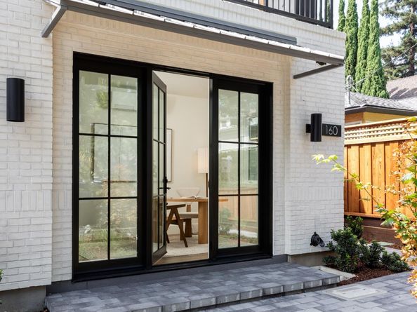 160 Waverley Street, Palo Alto CA 94301