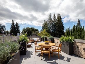 160 Waverley Street, Palo Alto CA 94301