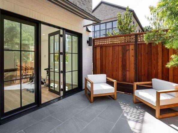 160 Waverley Street, Palo Alto CA 94301