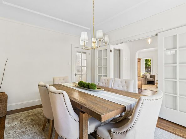 1000 Capuchino Avenue, Burlingame CA 94010