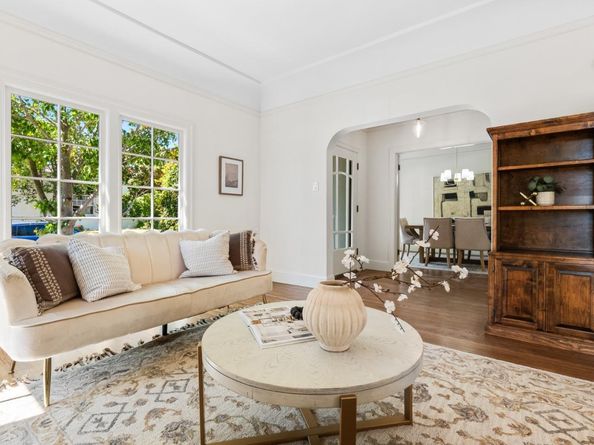 1000 Capuchino Avenue, Burlingame CA 94010