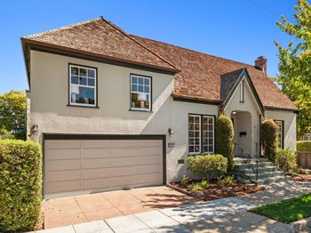 1000 Capuchino Avenue