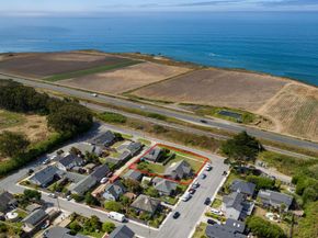 2 3rd Avenue, Davenport CA 95017