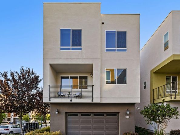 3005 Valley Of Hearts Del Place, San Jose CA 95136
