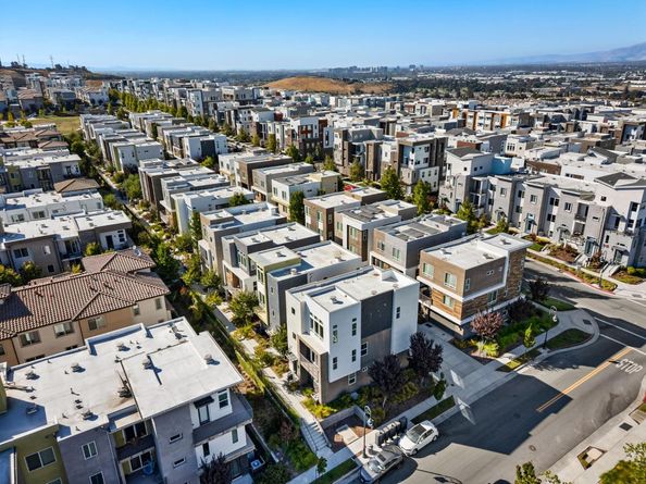 3005 Valley Of Hearts Del Place, San Jose CA 95136