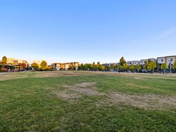 3005 Valley Of Hearts Del Place, San Jose CA 95136