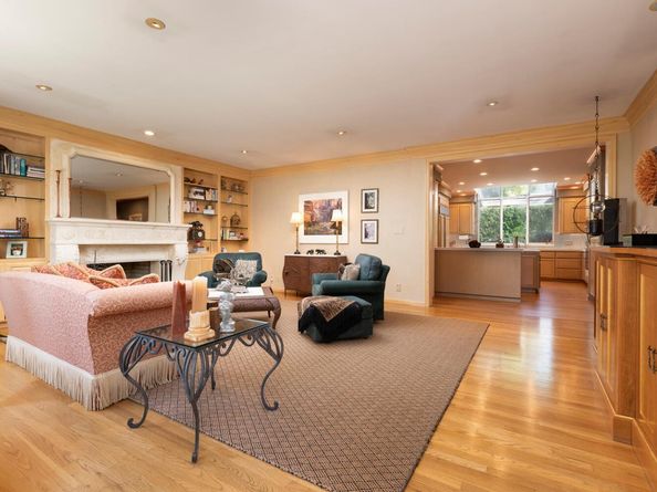 1162 Barroilhet Drive, Hillsborough CA 94010