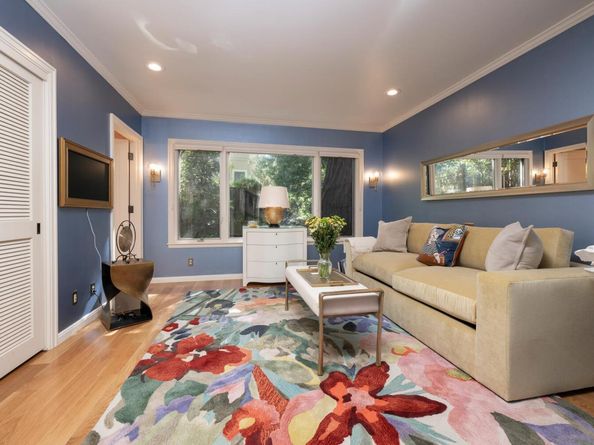 1162 Barroilhet Drive, Hillsborough CA 94010