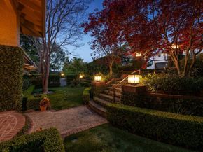 1162 Barroilhet Drive, Hillsborough CA 94010