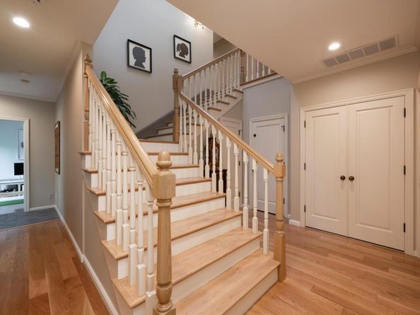 1162 Barroilhet Drive, Hillsborough CA 94010