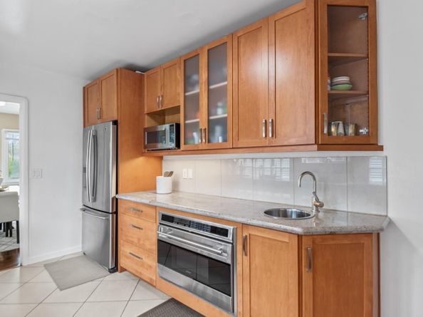 196 Douglane Avenue, Santa Clara CA 95050