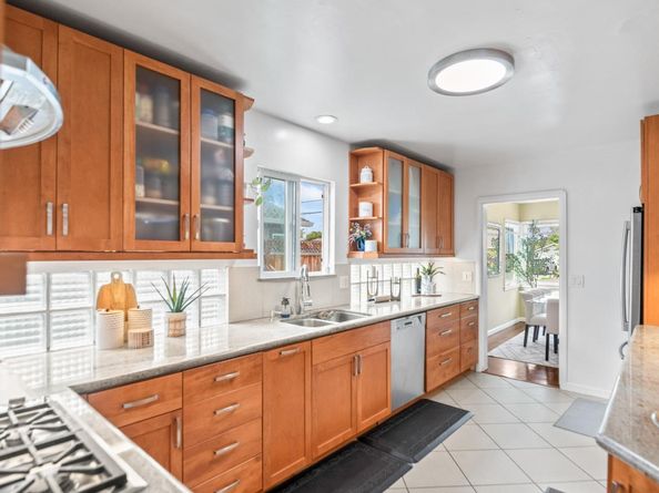 196 Douglane Avenue, Santa Clara CA 95050