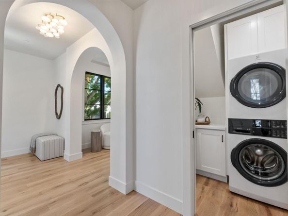 201 Burlingame Avenue, Burlingame CA 94010