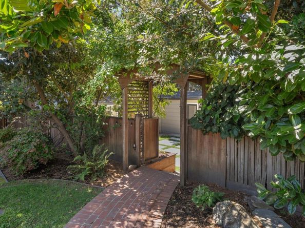 5340 Barrett Avenue, El Cerrito CA 94530