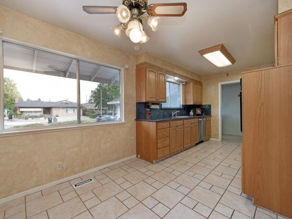 1098 Noriega Avenue, Sunnyvale CA 94086