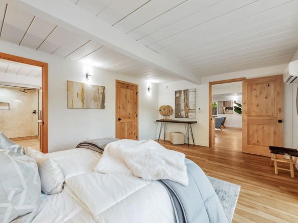 4225 Park Boulevard, Palo Alto CA 94306