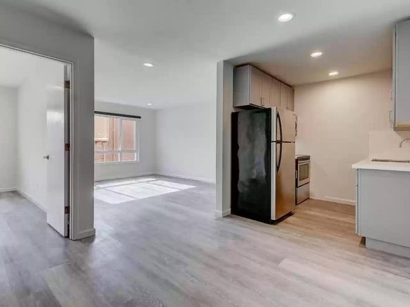 Masonic, Belmont CA 94002