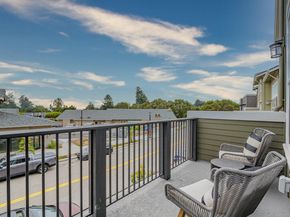 121 Aptos Village Way 2, Aptos CA 95003