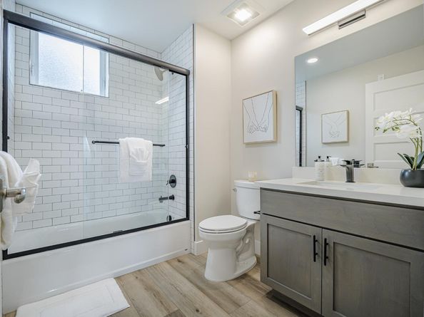 121 Aptos Village Way 2, Aptos CA 95003