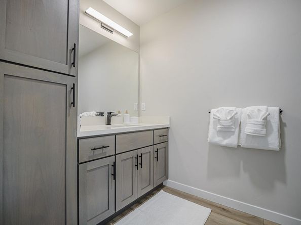 121 Aptos Village Way 2, Aptos CA 95003