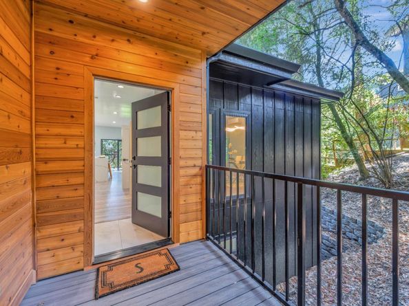 7032 Sayre Drive, Oakland CA 94611