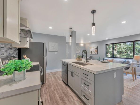 7032 Sayre Drive, Oakland CA 94611