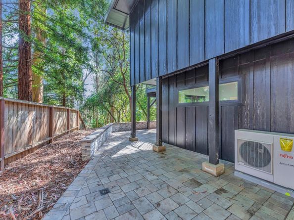 7032 Sayre Drive, Oakland CA 94611