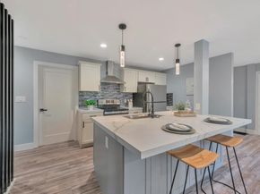 7032 Sayre Drive, Oakland CA 94611