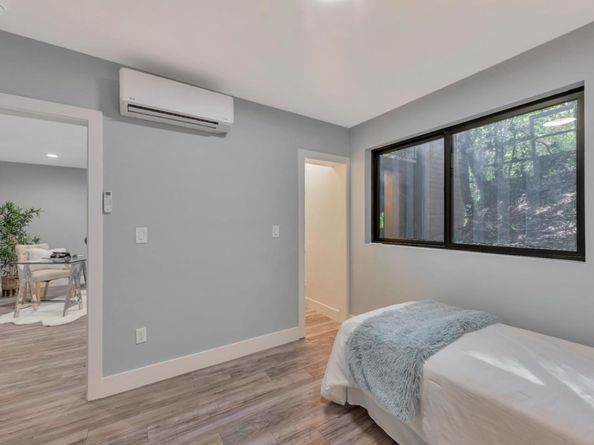 7032 Sayre Drive, Oakland CA 94611