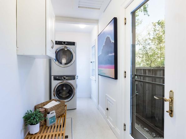 1641 Portola Avenue, Palo Alto CA 94306