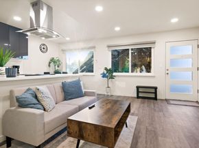 Dunster, Campbell CA 95008