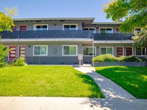 Dunster, Campbell CA 95008