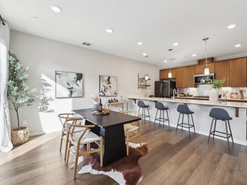 621 Clover Circle