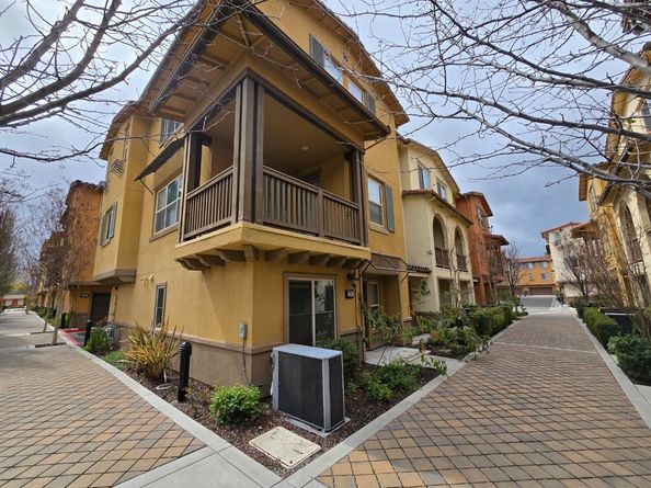 338 Santa Diana Terrace, Sunnyvale CA 94085