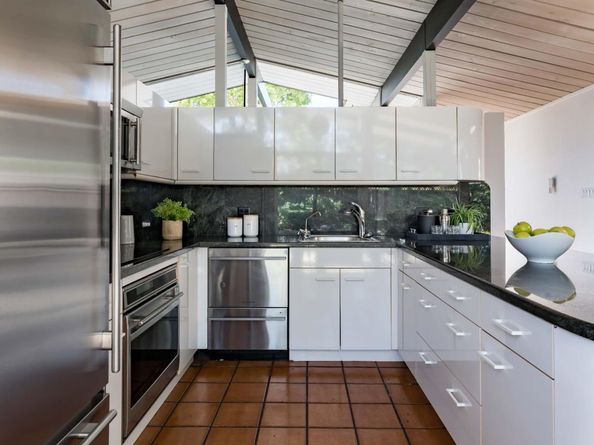 779 Holly Oak Drive, Palo Alto CA 94303