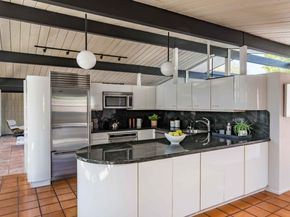 779 Holly Oak Drive, Palo Alto CA 94303